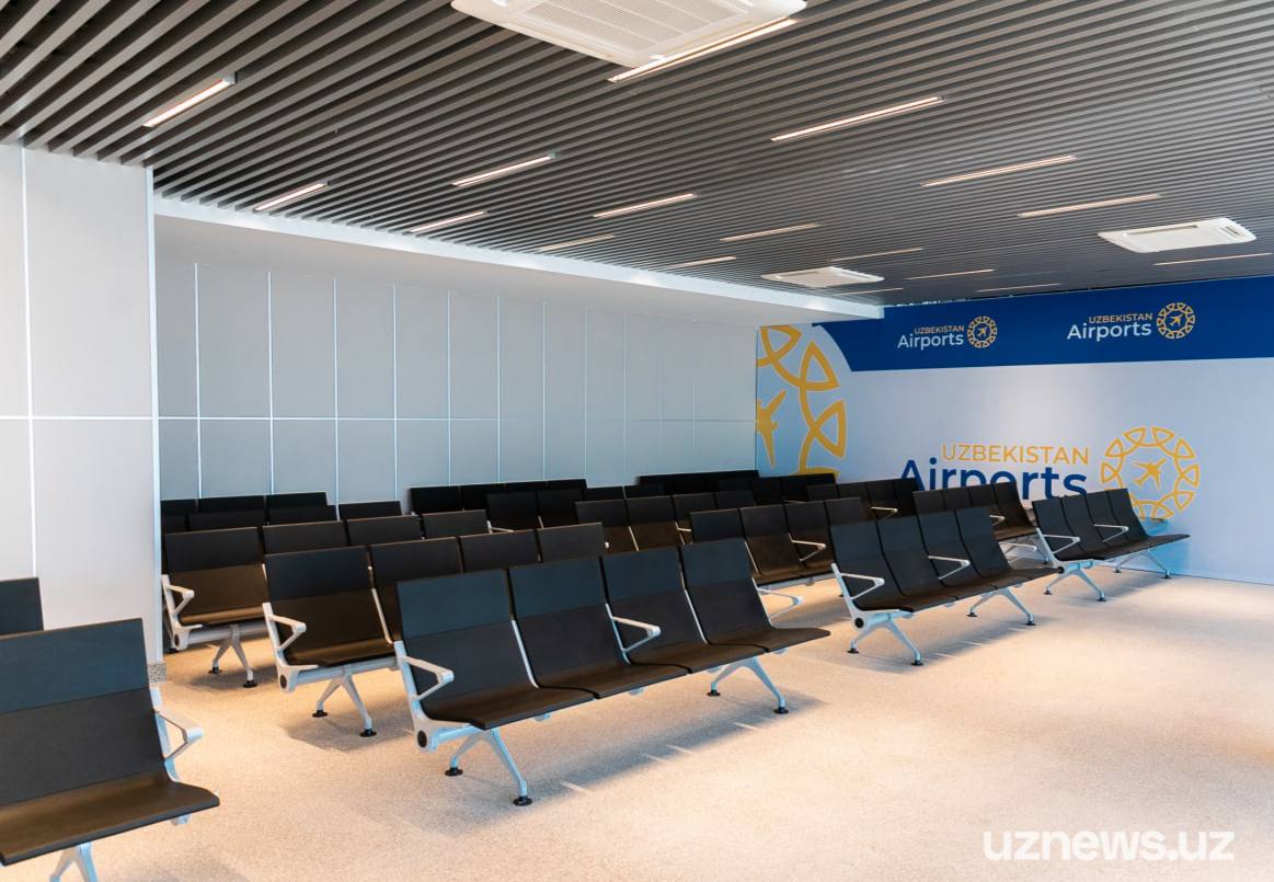 Sufit rastrowy i listwa KRAFT w nowym terminalu lotniska w Taszkencie