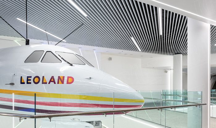 Innowacyjne placówki publiczne wybierają sufity podwieszane KRAFT