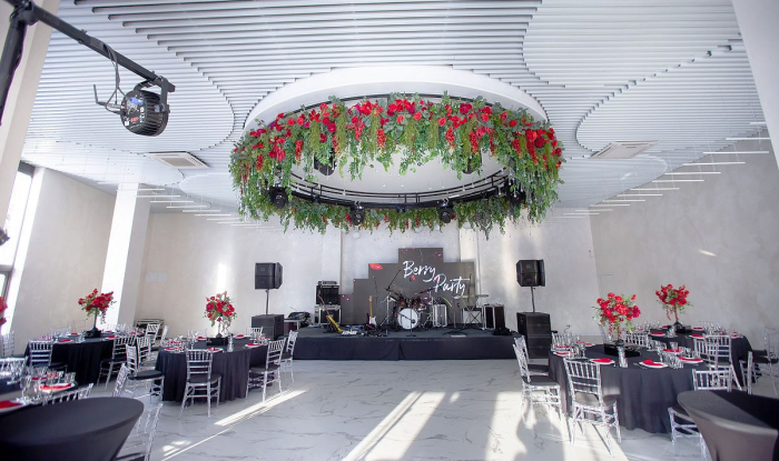 Suspended Ceiling Trends 2024 - KRAFT experts for the magazine “Architektura i biznes” 